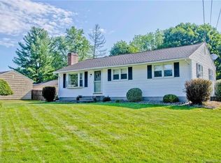 2 Harvest Rd #A, Enfield, CT 06082