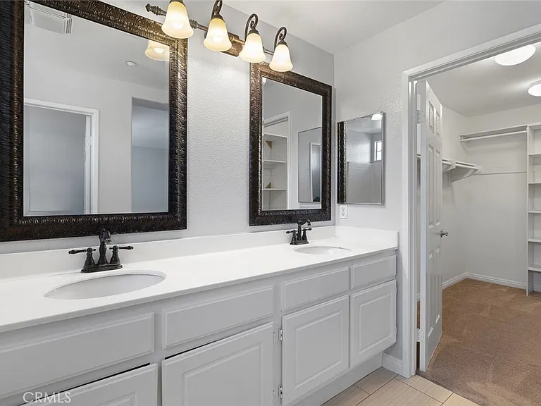 3661 Hawks Dr — Photo 29