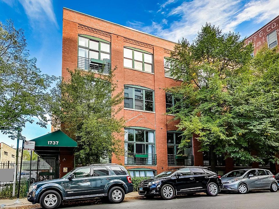 1st image of 1737 N Paulina St #108
