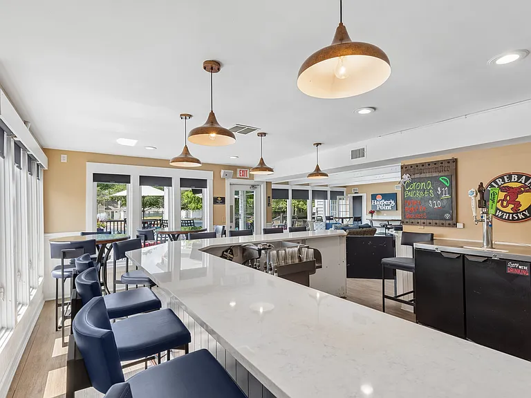 Harpers Point Apartments* — Photo 18