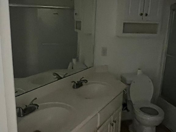 5th image of 1021 Nickerson Ln