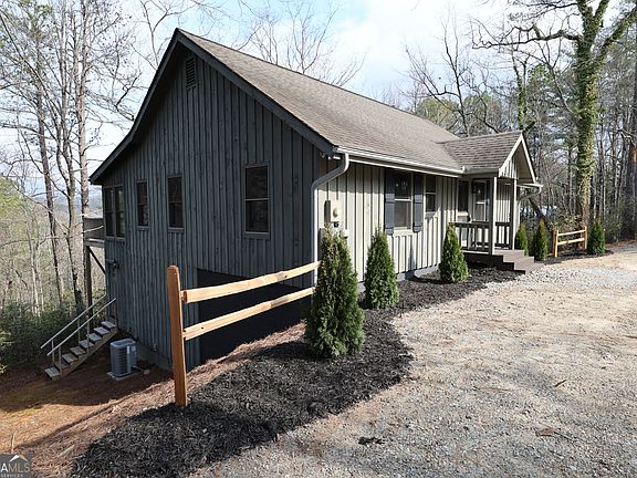 3rd image of 505 Long Mountain Dr