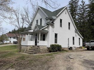 610 Center St, Wonewoc, WI 53968