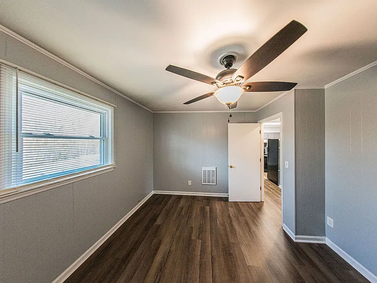 120 Lake Dr #2 — Photo 13