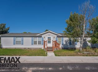 820 Leal St, Douglas, WY 82633