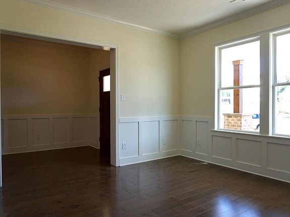 3rd image of 3084 Clearmill Dr