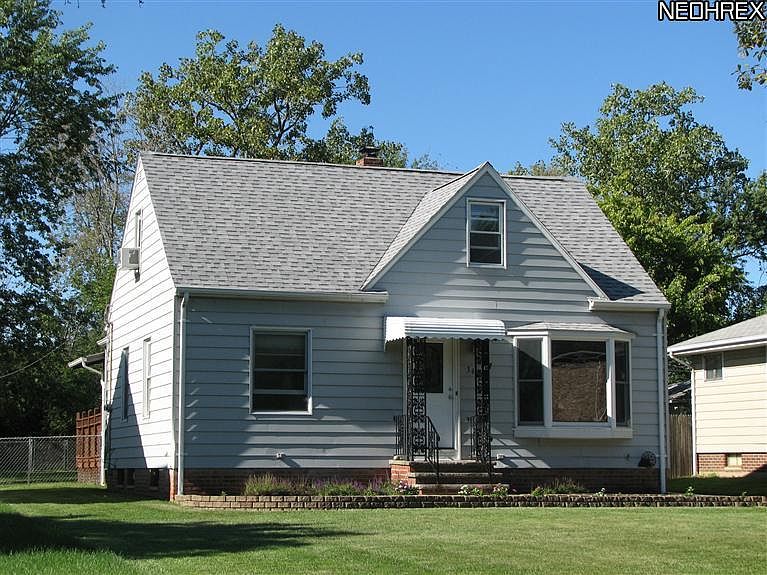 1st image of 349 Grand Blvd