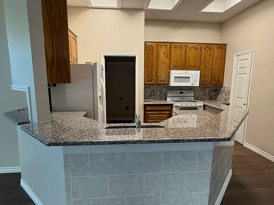 503 Arbor Creek Dr