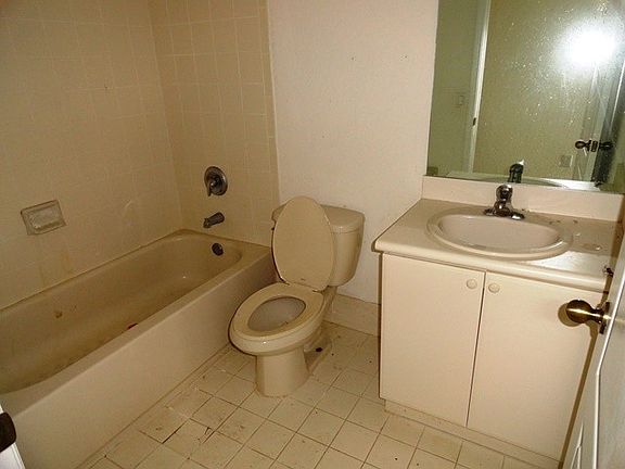 3rd image of 1199 SE 26th Ave #384