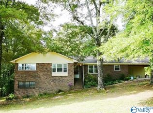 2047 McCoy St, Gadsden, AL 35901