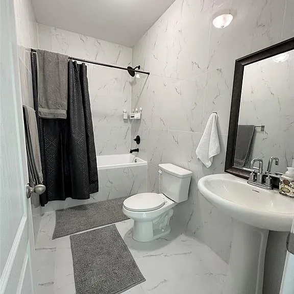 1225 Indianola Trl — Photo 13