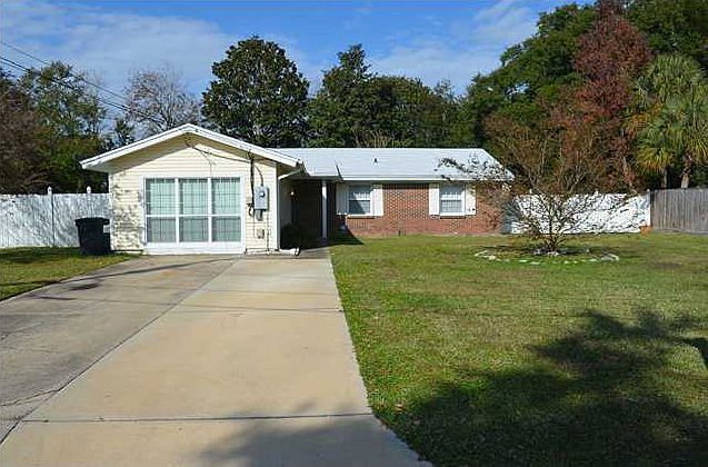 1st image of 313 Meggs Dr