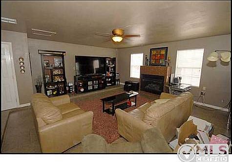 5th image of 5718 W Valley Cir