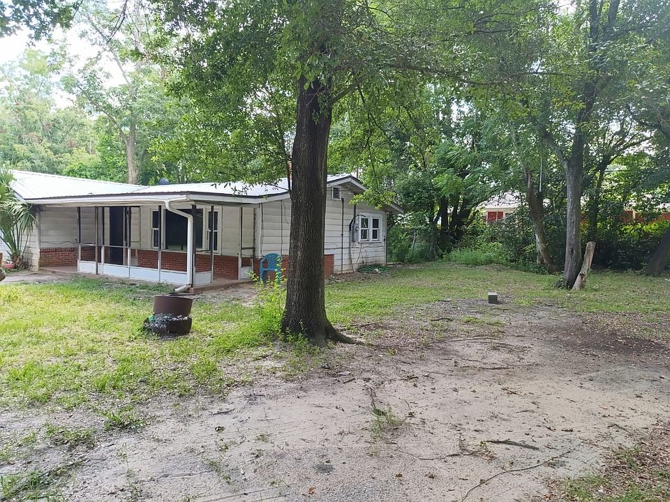 1st image of 721 N Green St