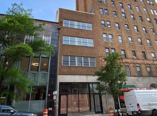 2216 Walnut St #3C, Philadelphia, PA 19103