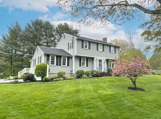 60 Old County Rd, Hingham, MA 02043