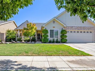 385 E Olson Ave, Reedley, CA 93654