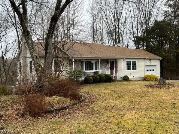 12 Gwinnup Rd, Blairstown Twp., NJ 07825