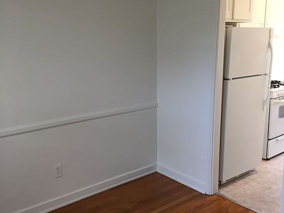 4th image of 1646 Adams Ave
