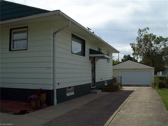 2nd image of 16102 Bryce Ave