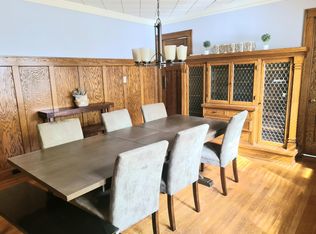 1464 S 76th St, West Allis, WI 53214