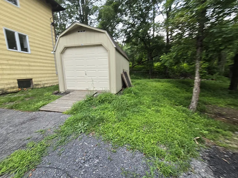 208 Glenmere Rd #1 — Photo 2