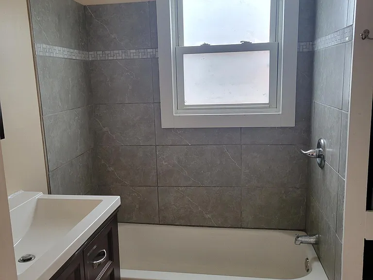 1219 Pennsylvania Ave #2 — Photo 5