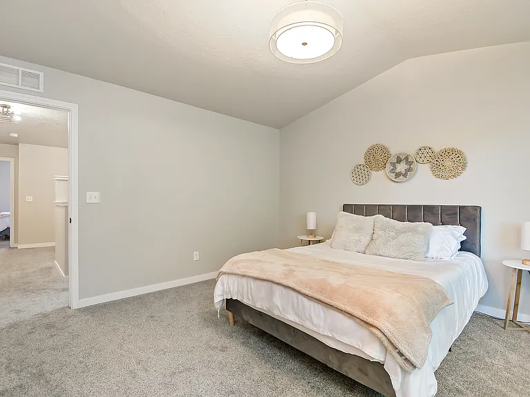 2700 E Clarene Dr — Photo 19