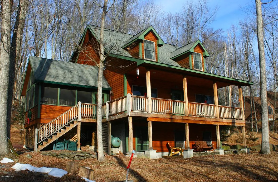 5130 Oak Ln photo 1