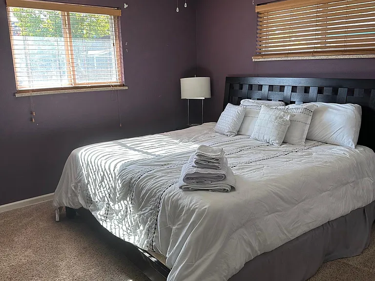 1552 S Everett St — Photo 13