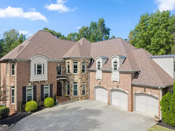 1685 Eversedge Dr, Alpharetta, GA 30009