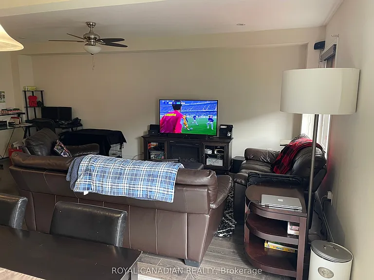 5 Trafalgar Dr — Photo 5