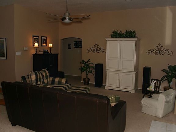 Entertaining-friendly Family Room