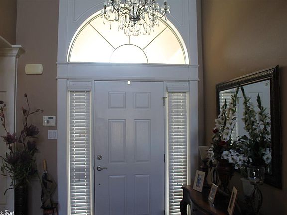 5th image of 426 Natalie Cir