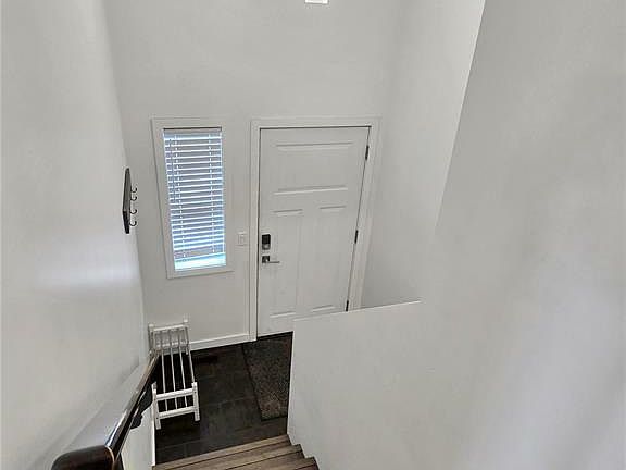 2nd image of 38 2nd Ave N #1