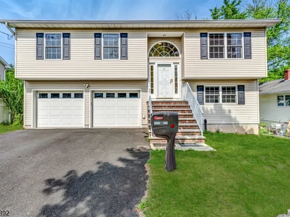 20 N 4Th Ave, Manville Boro, NJ 08835