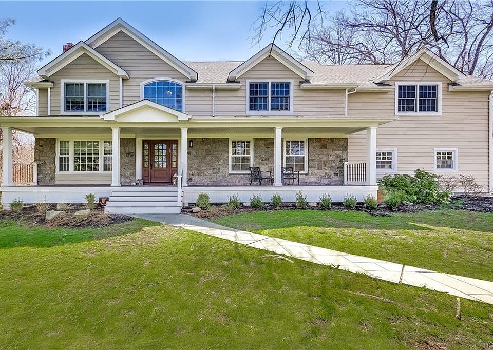 2nd image of 5 Bruce Ct