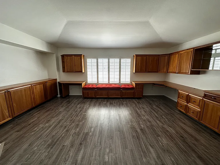 Upstairs Bonus Room / Den