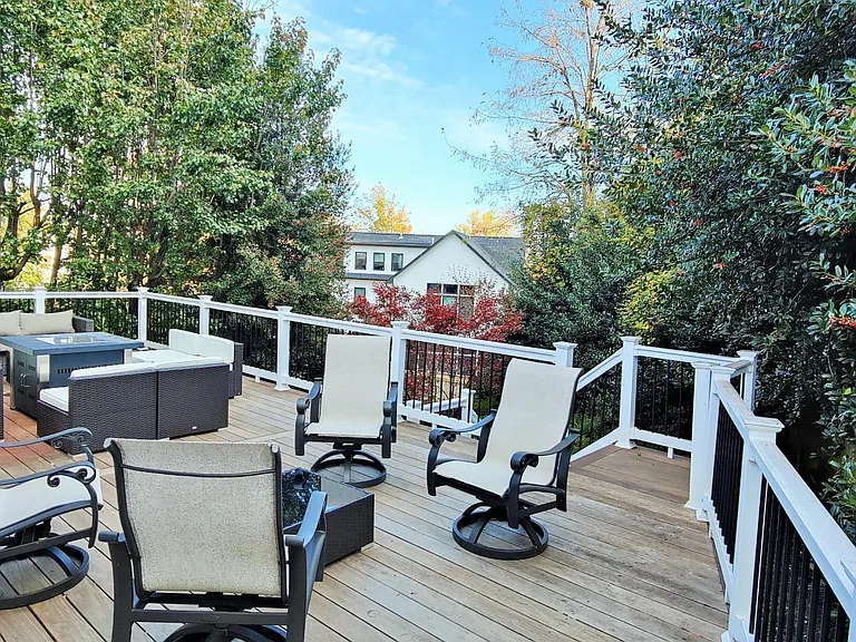 Brand New 500 Sq ft Deck