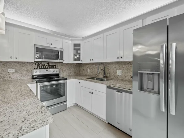 522 5th Lane, Greenacres, FL 33463