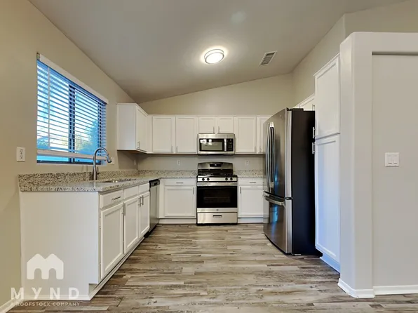 10740 W Mountain View Dr, Avondale, AZ 85323