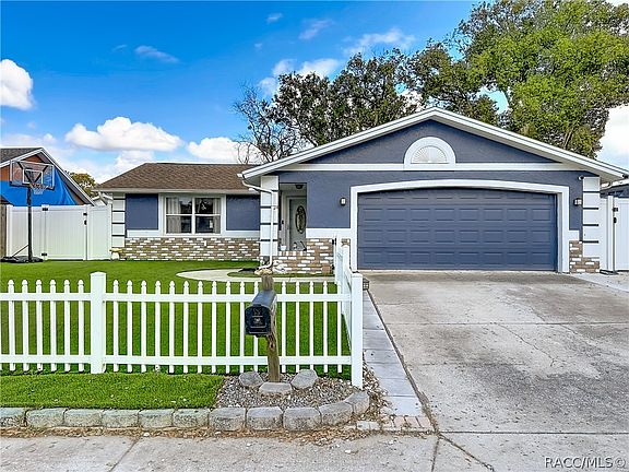 2nd image of 9430 Palm Ave