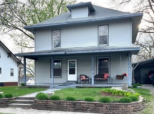 3118 E 12th St, Des Moines, IA 50316