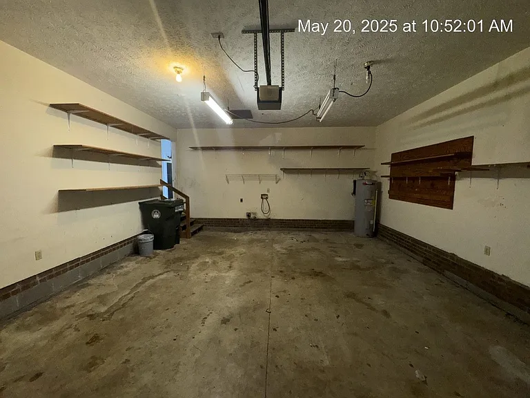 1222 Skyline Dr — Photo 18