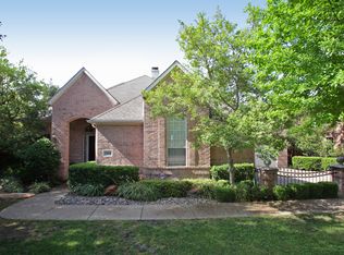 6400 Willow Creek Dr, Plano, TX 75093