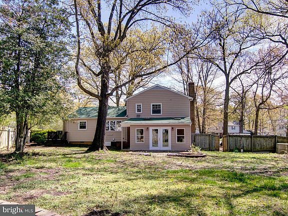 4th image of 4216 Rosemont Ln