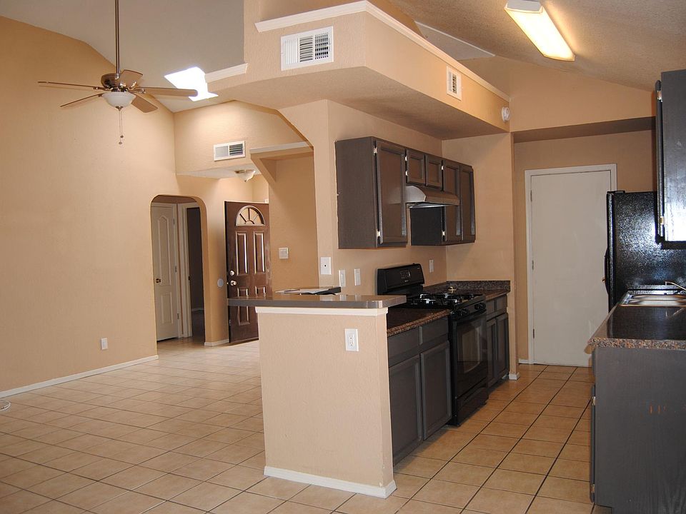 1st image of 11624 Cree Ct