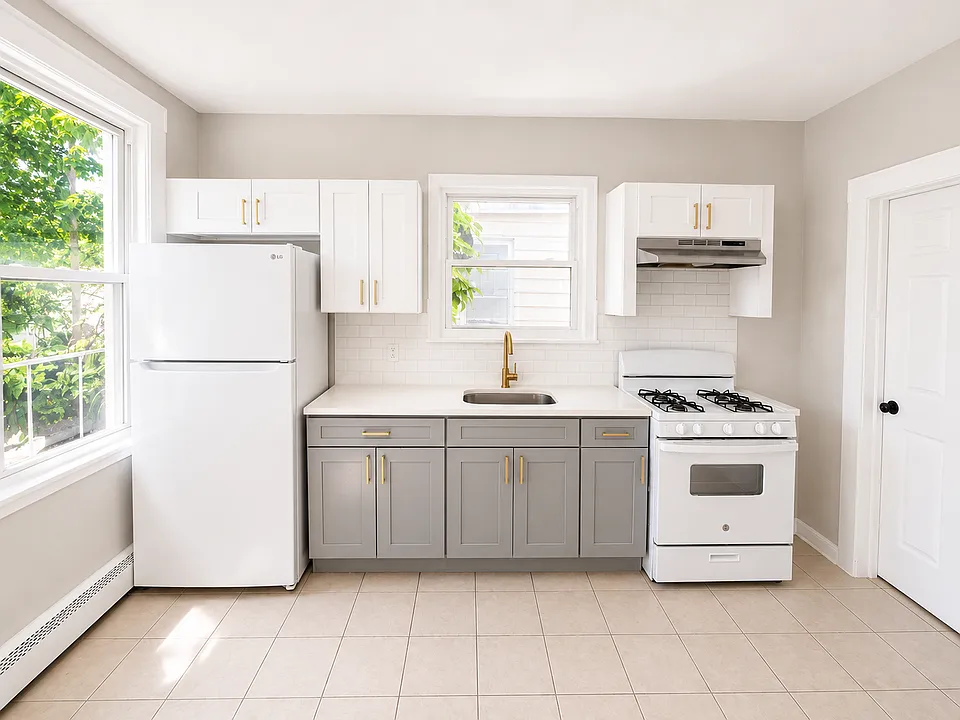 117 Brookdale Ave #2