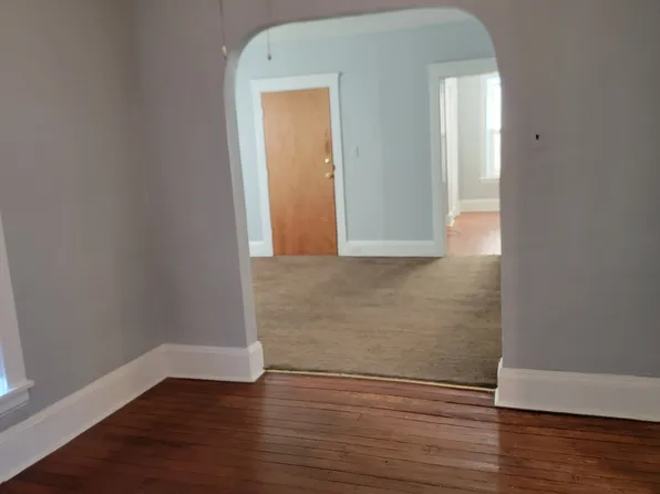 106 Logan St, Bedford, OH 44146