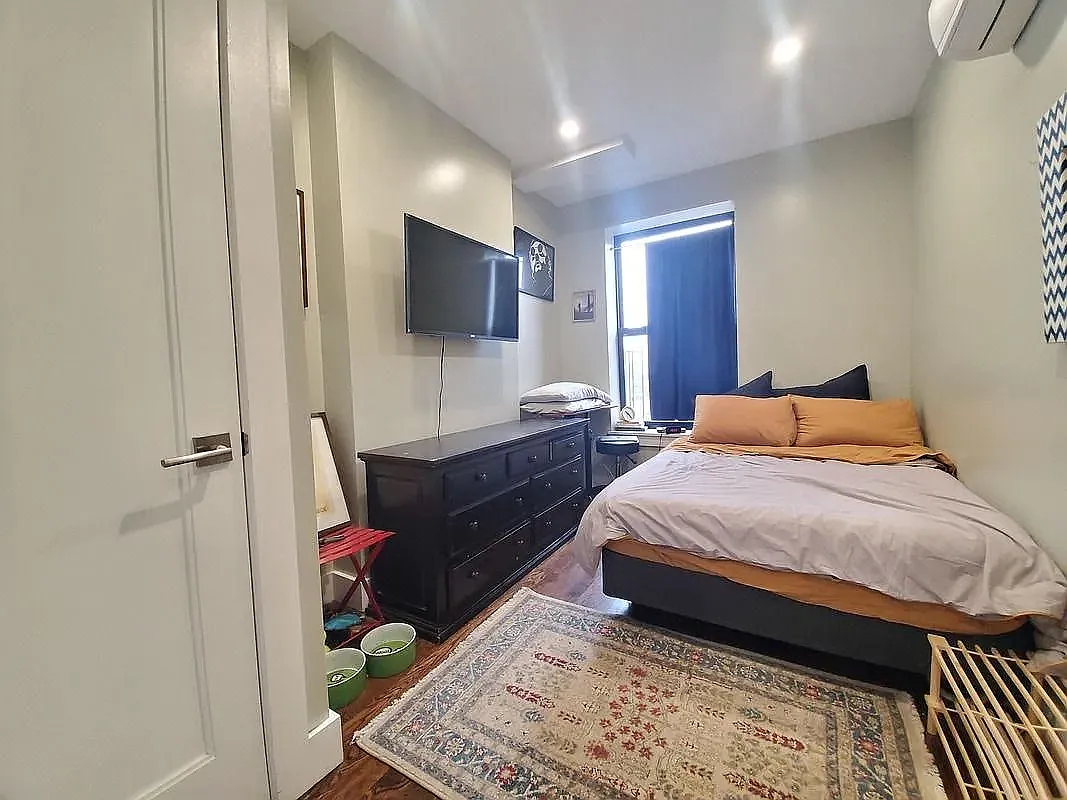 2156A Fulton Street — Photo 3